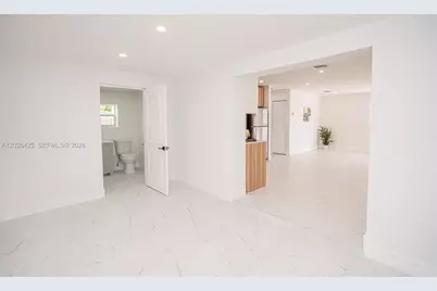20720 NW 34 Avenue, Miami Gardens, FL 33056 - Photo 17