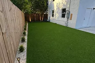 20720 NW 34th Ave, Miami Gardens, FL 33056 - Photo 29