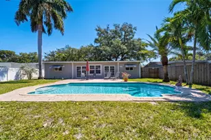 2202 N 42nd Ave, Hollywood, FL 33021 - Photo 17