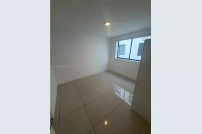 821 SW 18th Ave #101, Miami, FL 33135 - Photo 9