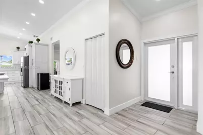 15037 Brighton Ln, Davie, FL 33331 - Photo 9
