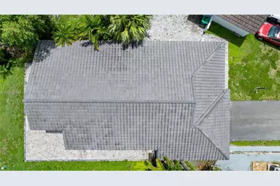 15037 Brighton Ln, Davie, FL 33331 - Photo 35