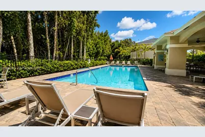 1202 NW 208th Ter #1202, Miami Gardens, FL 33169 - Photo 23