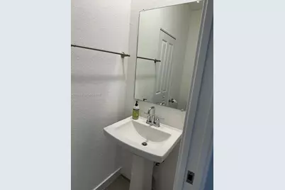 1202 NW 208th Ter #1202, Miami Gardens, FL 33169 - Photo 19