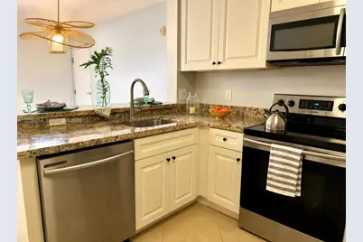10141 W Sunrise Boulevard #203, Plantation, FL 33322 - Photo 3