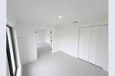 911 Cleveland Ave, Lehigh Acres, FL 33972 - Photo 15
