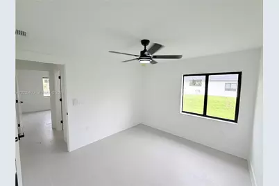 911 Cleveland Ave, Lehigh Acres, FL 33972 - Photo 47