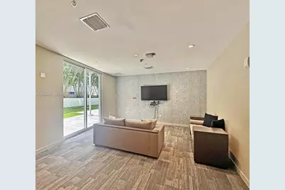 1010 SW 2nd Ave #809, Miami, FL 33130 - Photo 27