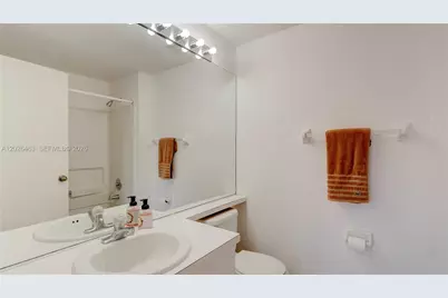 8054 Sanibel Dr, Tamarac, FL 33321 - Photo 33