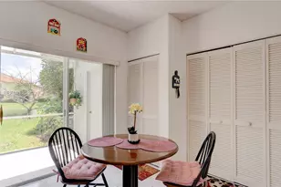 8054 Sanibel Dr, Tamarac, FL 33321 - Photo 9