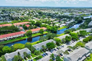 8054 Sanibel Dr, Tamarac, FL 33321 - Photo 45