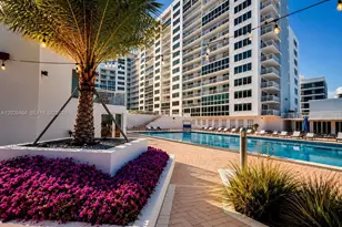 5401 Collins Ave, Miami Beach, FL 33140 - Photo 9