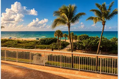 5401 Collins Ave #1022, Miami Beach, FL 33140 - Photo 11