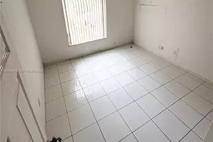 5201 NW 7th St, Miami, FL 33126 - Photo 9