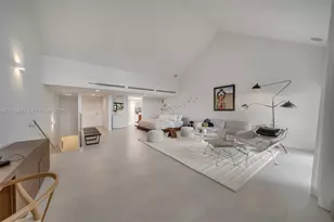 10659 NE Quay Bridge Ct, Miami, FL 33138 - Photo 13