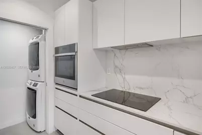 10659 NE Quaybridge Ct #C5, Miami, FL 33138 - Photo 7