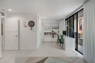 10659 NE Quay Bridge Ct, Miami, FL 33138 - Photo 5