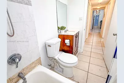 2430 NE 135th St #101, North Miami, FL 33181 - Photo 23