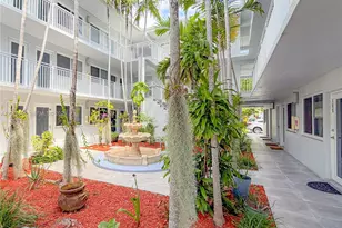2430 NE 135th St, North Miami, FL 33181 - Photo 33
