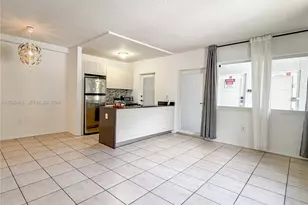 2430 NE 135th St, North Miami, FL 33181 - Photo 7