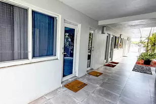 2430 NE 135th St, North Miami, FL 33181 - Photo 3