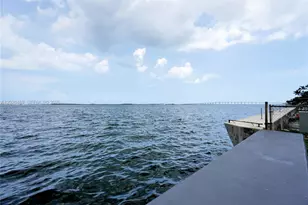 1155 Brickell Bay Dr, Miami, FL 33131 - Photo 23