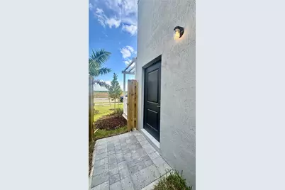 19479 SW 340th St #1, Homestead, FL 33034 - Photo 5