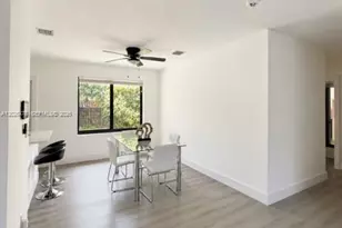 125 NW 197th St, Miami Gardens, FL 33169 - Photo 13