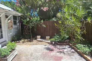 1121 NE 1st Ave., Fort Lauderdale, FL 33304 - Photo 17