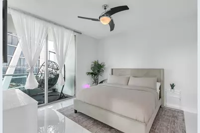900 Biscayne Blvd #4412, Miami, FL 33132 - Photo 7