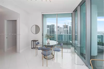 900 Biscayne Blvd #4412, Miami, FL 33132 - Photo 7