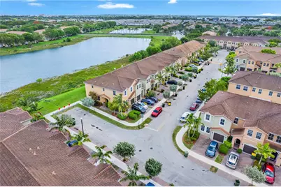 2377 SE 14th St, Homestead, FL 33035 - Photo 31
