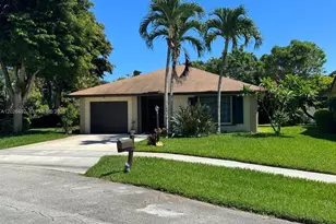 2736 Carnation Ct, Delray Beach, FL 33445 - Photo 1