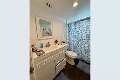 5985 Del Lago Cir #215, Sunrise, FL 33313 - Photo 9