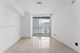 475 Brickell Ave, Miami, FL 33131 - Photo 11