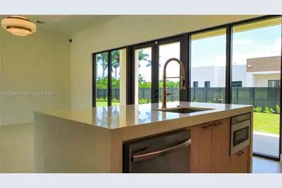 17277 SW 288th St, Homestead, FL 33030 - Photo 13