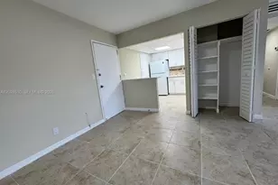 401 Golden Isles Dr, Hallandale Beach, FL 33009 - Photo 29