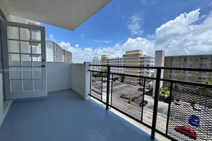 401 Golden Isles Dr, Hallandale Beach, FL 33009 - Photo 3