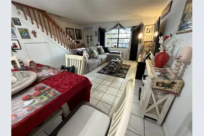 10428 NW 3rd St, Pembroke Pines, FL 33026 - Photo 1