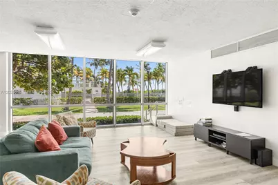 2655 Collins Ave #2308, Miami Beach, FL 33140 - Photo 25