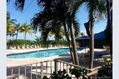 2655 Collins Ave #2308, Miami Beach, FL 33140 - Photo 17