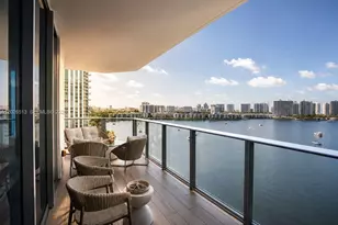 17111 Biscayne Blvd, North Miami Beach, FL 33160 - Photo 11