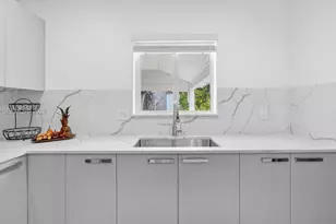 7612 NW 4th Ave, Miami, FL 33150 - Photo 17