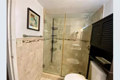 17011 N Bay Rd #304, Sunny Isles Beach, FL 33160 - Photo 7