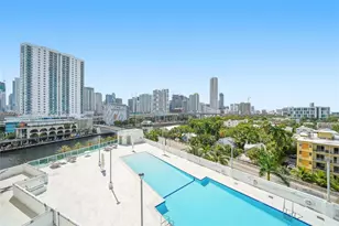 10 SW South River Dr, Miami, FL 33130 - Photo 21