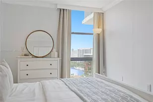 3625 N Country Club Dr, Aventura, FL 33180 - Photo 9
