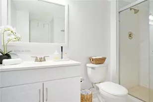 3625 N Country Club Dr, Aventura, FL 33180 - Photo 11