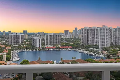 3625 N Country Club Dr #2610, Aventura, FL 33180 - Photo 7