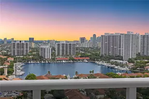 3625 N Country Club Dr, Aventura, FL 33180 - Photo 7