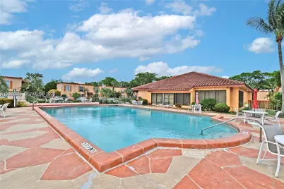 7231 Miami Lakes Dr #C5, Miami Lakes, FL 33014 - Photo 9
